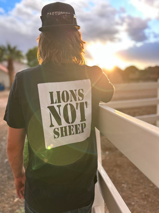 Lion's Tee